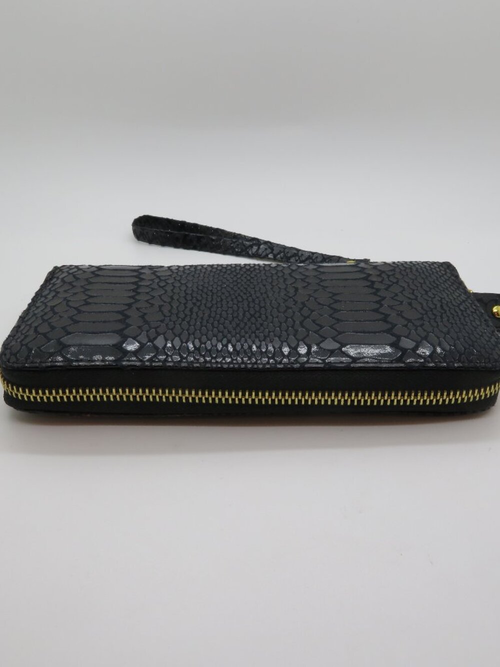 Croc Embossed Black Wallet Wristlet Zip Around Faux Leather